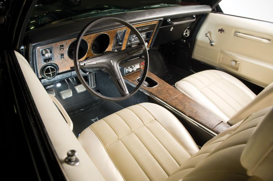  Pontiac Firebird 400 Ram Air IV Convertible 1969 года  (фото 9 из 17)